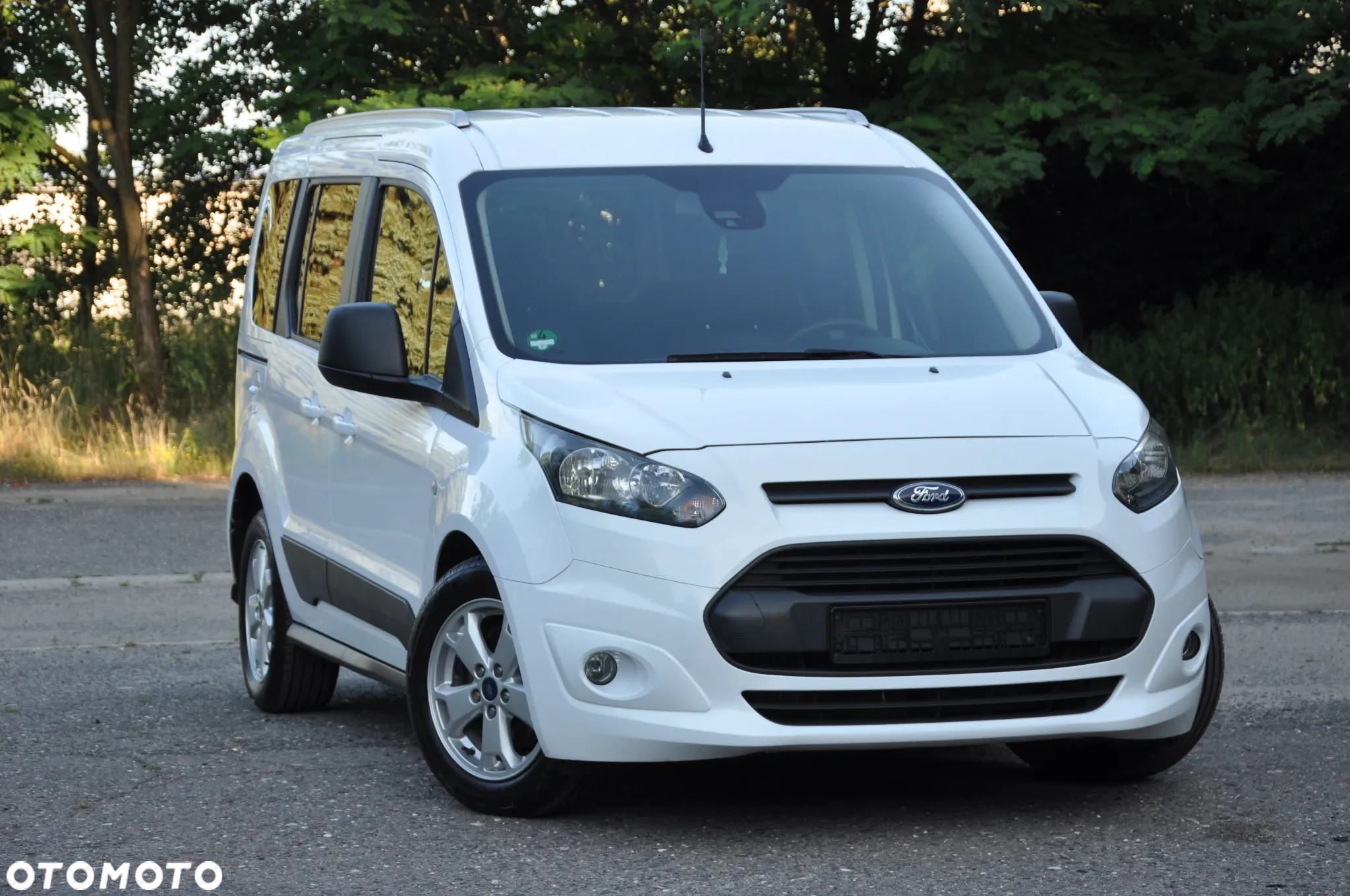 Ford Tourneo Connect - 6