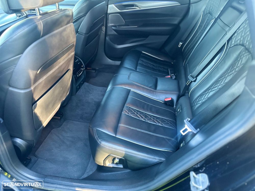 BMW 630 Gran Turismo d Pack M - 9