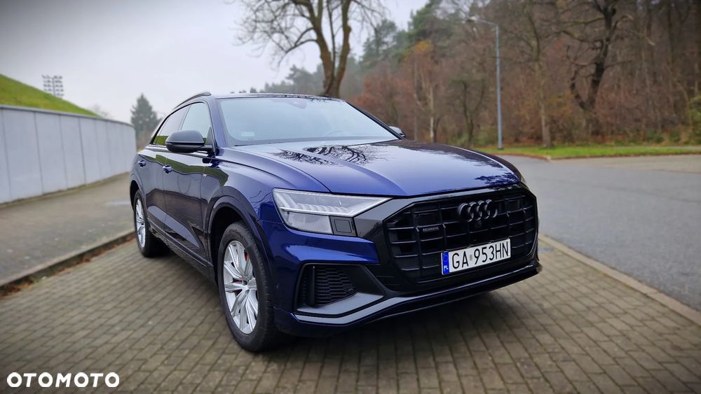 Audi Q8 - 2