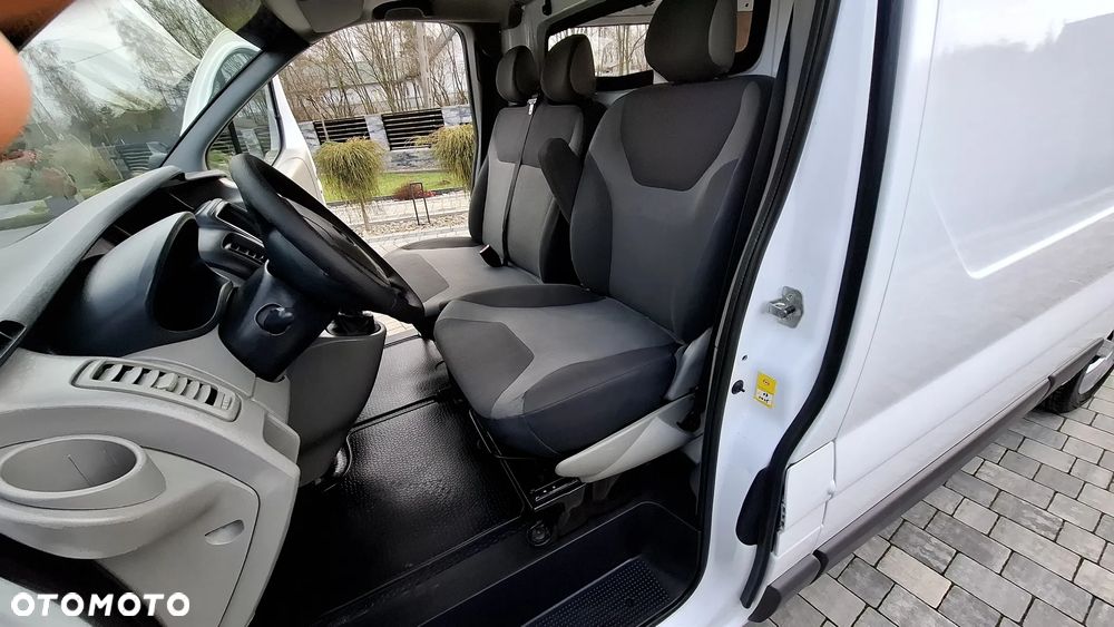 Opel VIVARO - 10