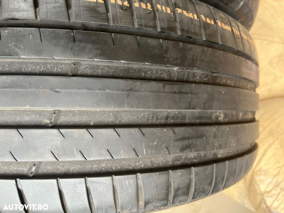 vând 2 anvelope 255/55/18 Michelin de vară ca noi - 3