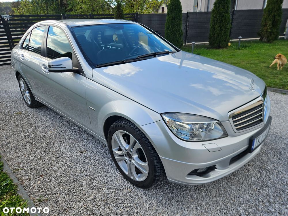 Mercedes-Benz C-Class 2009 photo 3