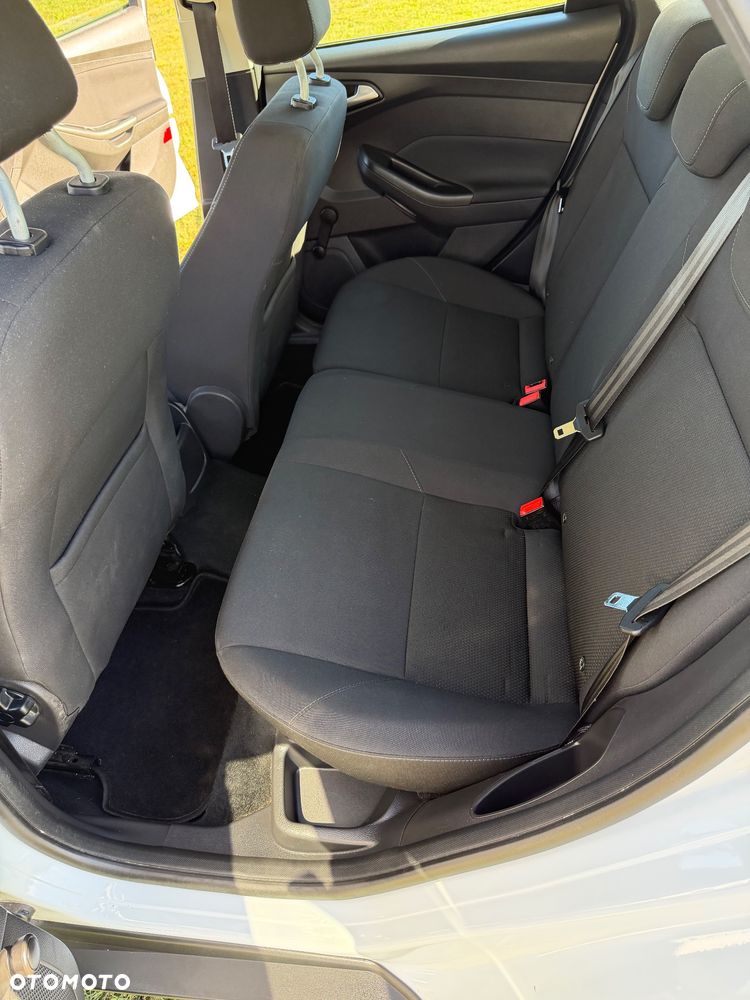 Ford Focus - 27