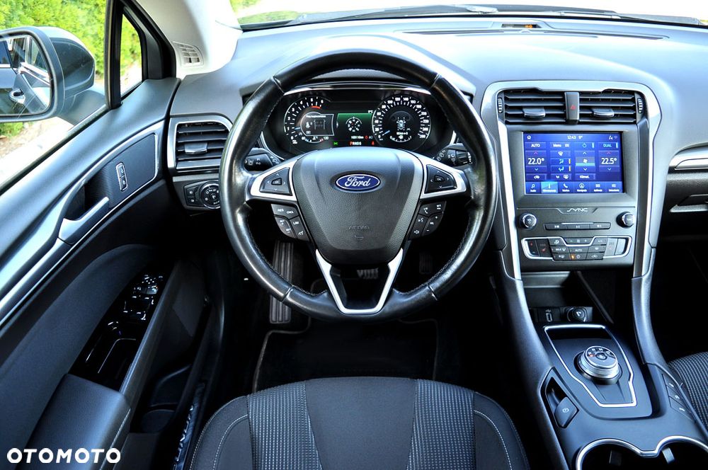 Ford Mondeo SW 2.0 TDCi S&S PowerShift-Aut Titanium - 26