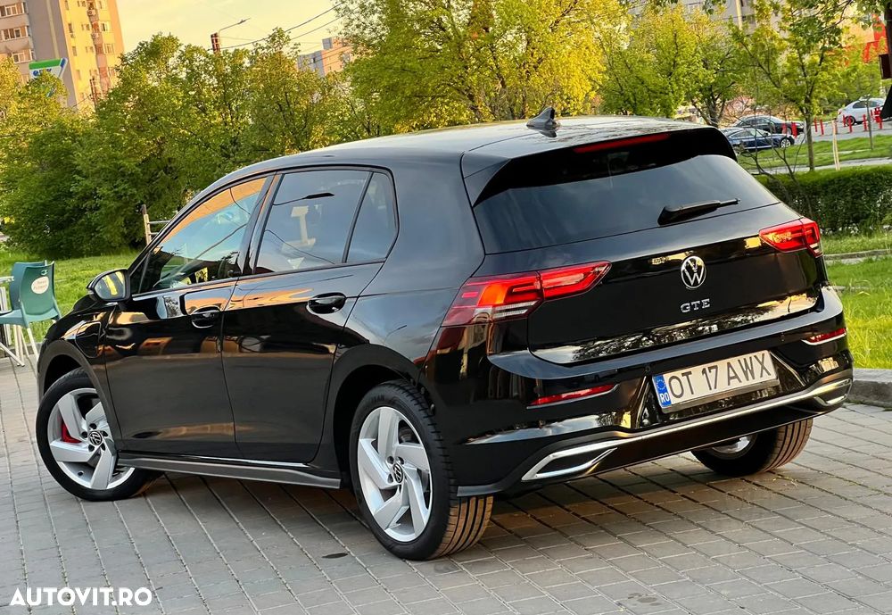 Volkswagen Golf - 3