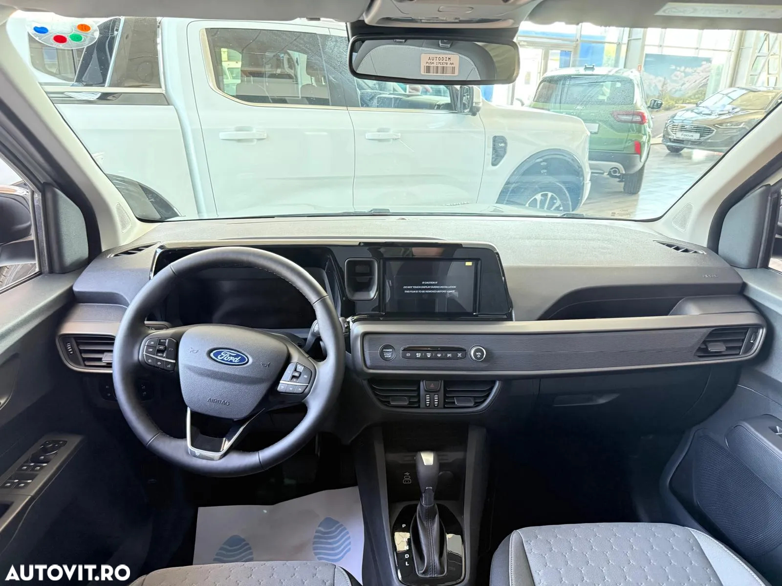 Ford Tourneo Courier 1.0 EcoBoost Titanium - 8