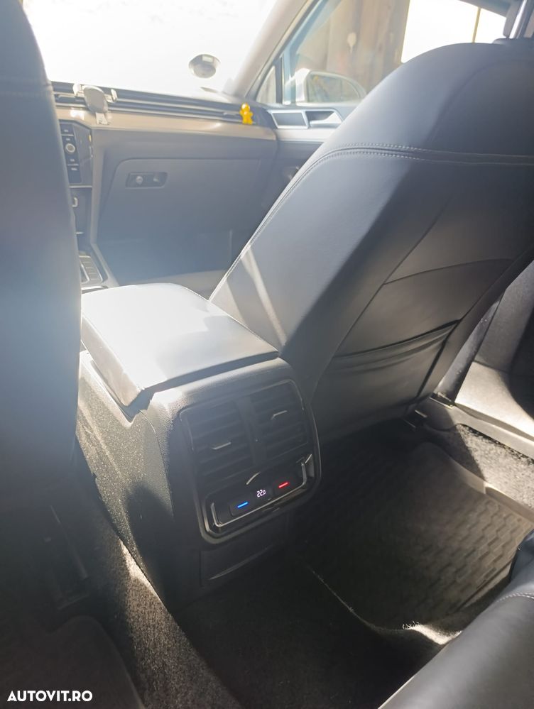 Volkswagen Passat Alltrack 2.0 TDI DSG 4Motion - 7