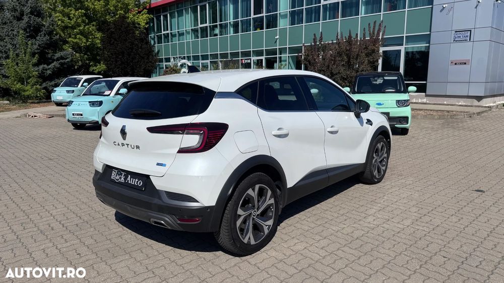 Renault Captur E-TECH 160 R.S. LINE - 4