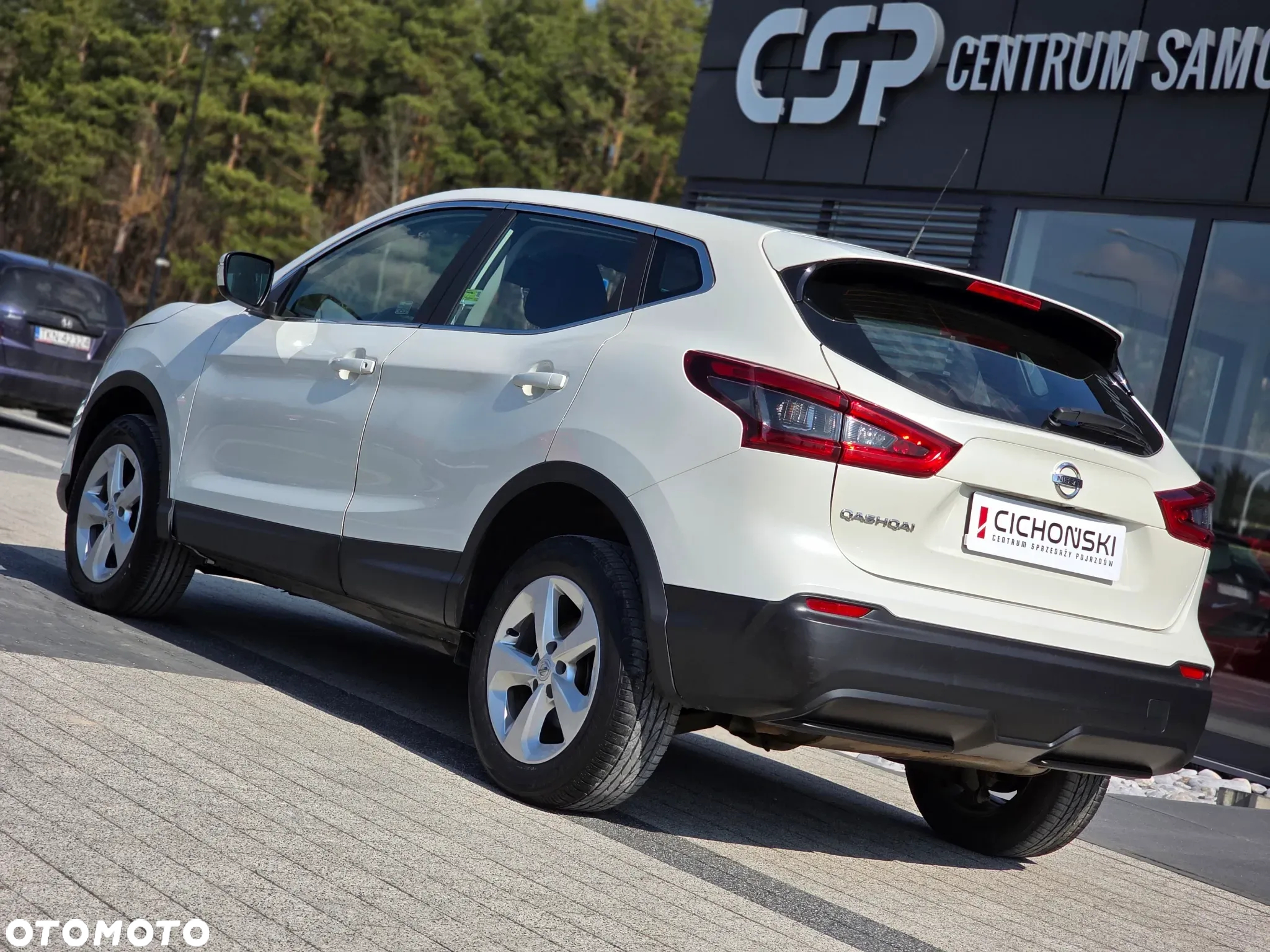 Nissan Qashqai 1.3 DIG-T N-Connecta - 18