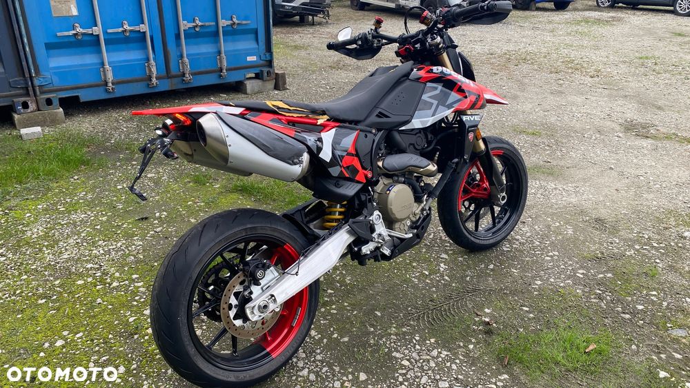 Ducati Hypermotard - 4