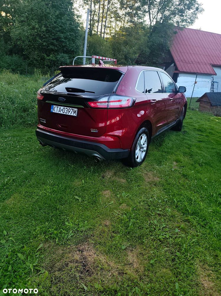 Ford Edge - 4