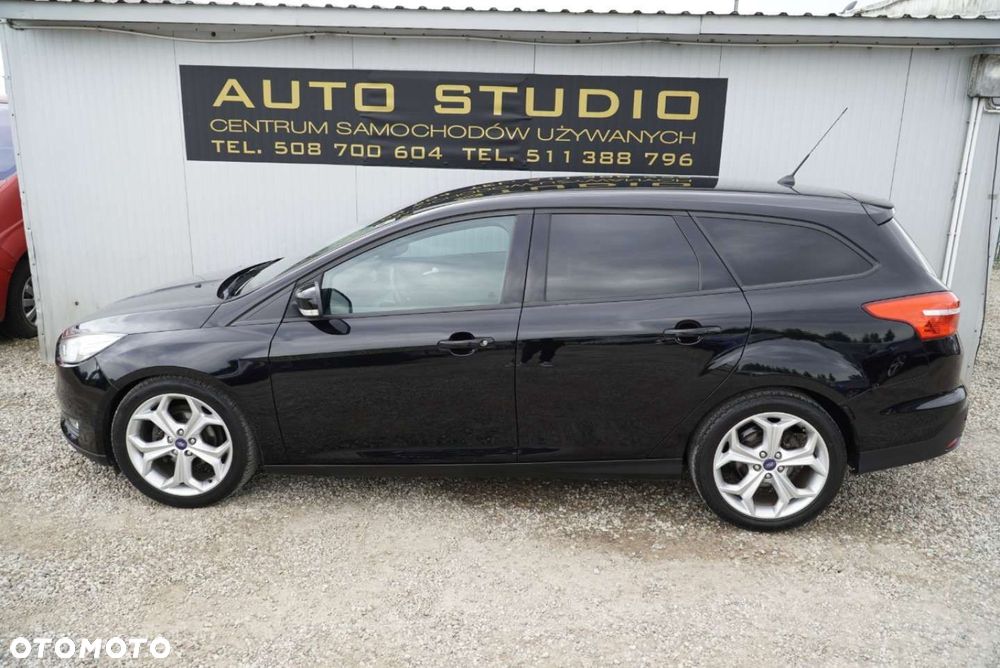 Ford Focus 1.5 EcoBlue Start-Stopp-System TITANIUM - 29