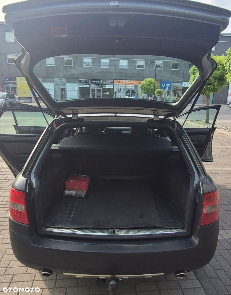 Audi A6 Allroad - 31