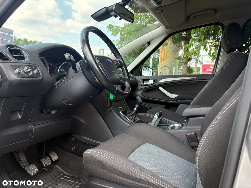 Ford S-Max 2.0 TDCi DPF Titanium - 11
