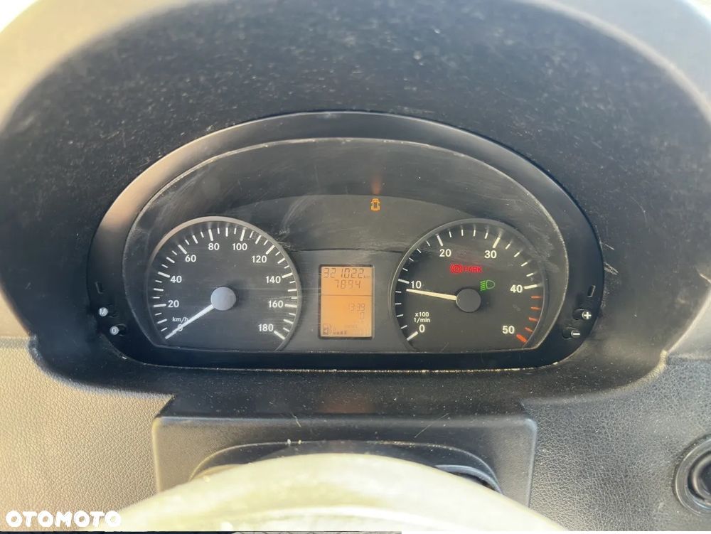 Mercedes-Benz Sprinter - 5