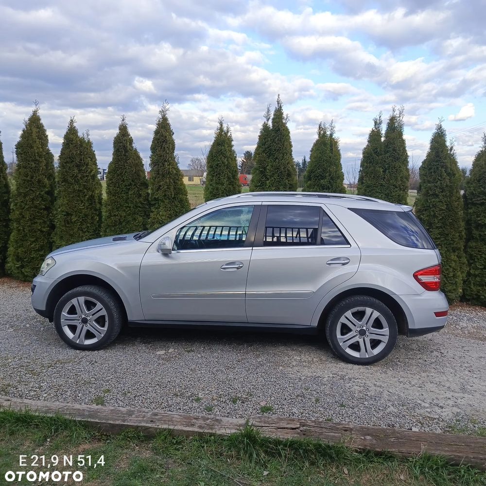 Mercedes-Benz ML - 32