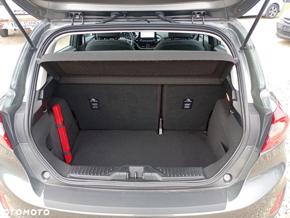 Ford Fiesta 1.0 EcoBoost S&S TITANIUM - 36