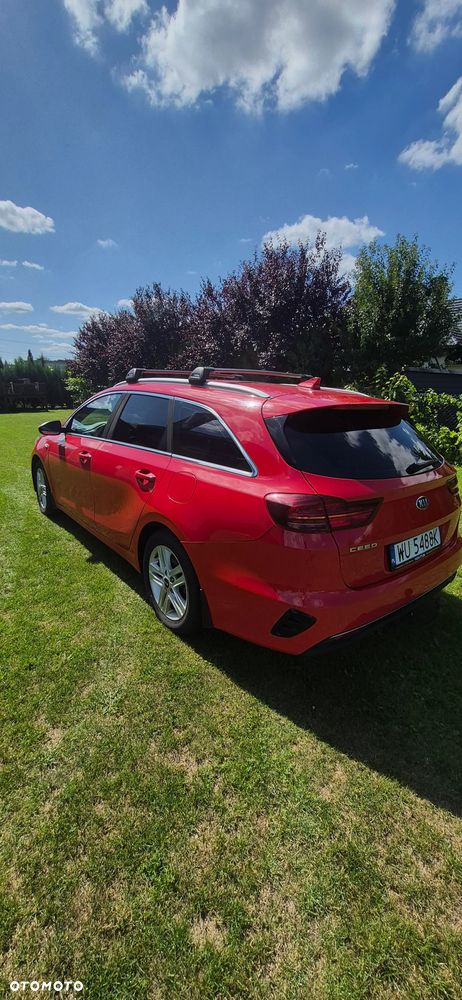 Kia Ceed 1.6 CRDi SCR M - 4