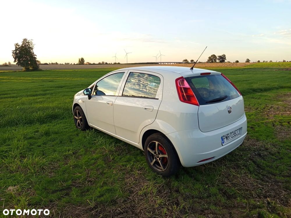Fiat Grande Punto 1.4 8V GP - 3