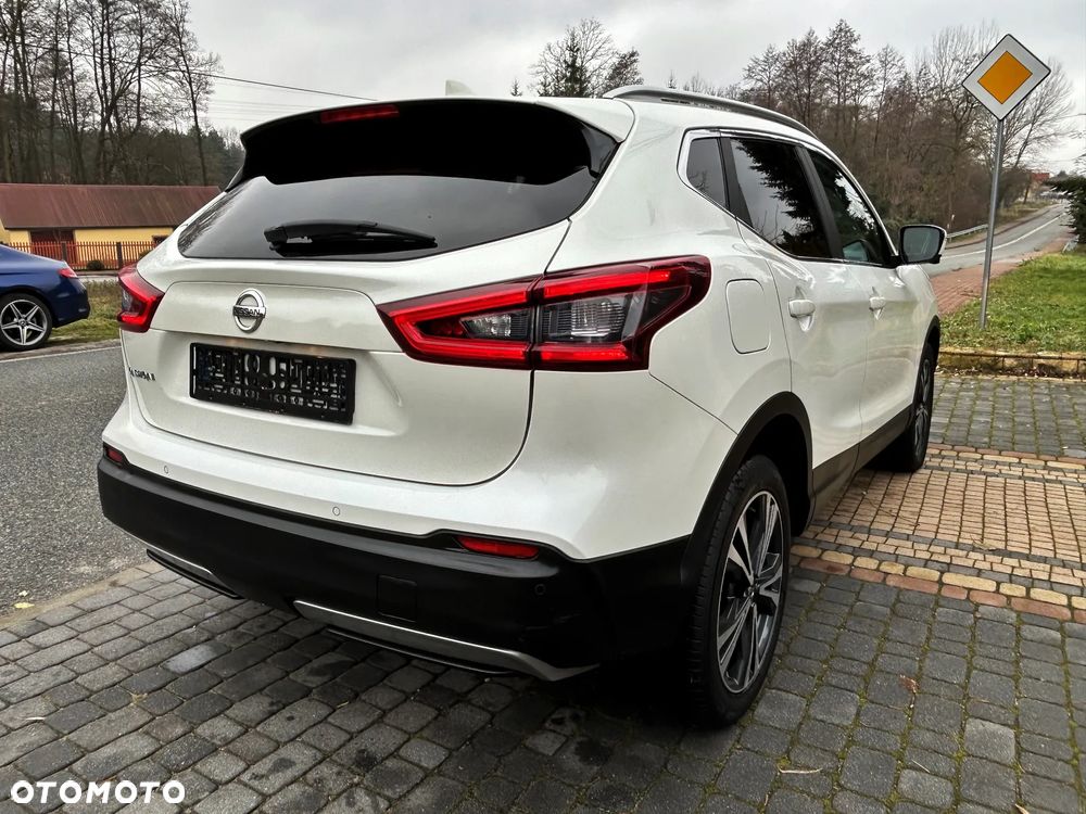 Nissan Qashqai 1.6 DIG-T TEKNA+ - 31