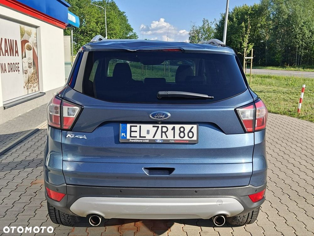 Ford Kuga - 4