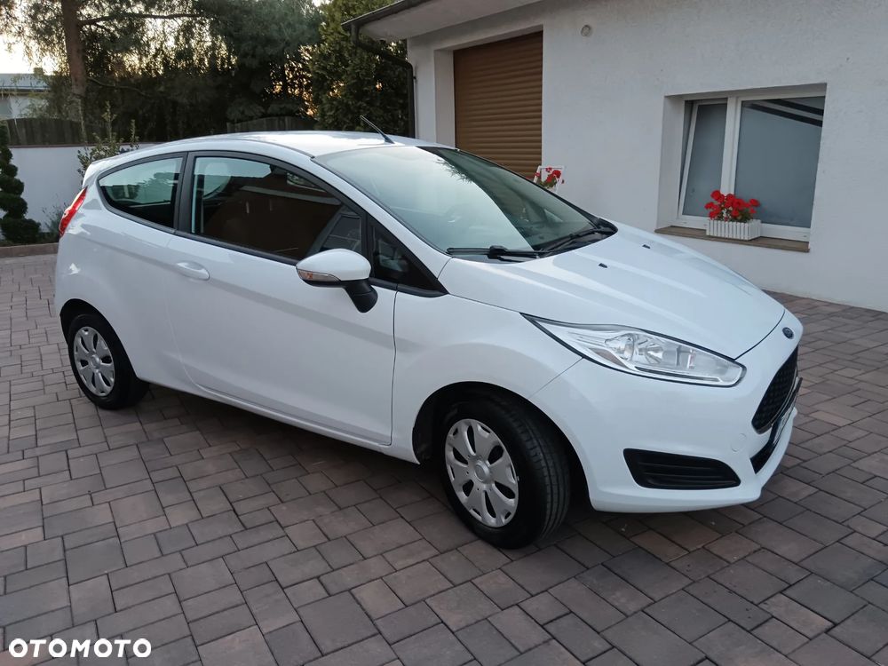 Ford Fiesta 1.25 Trend Edition - 4