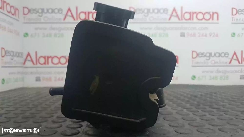 BOMBA DIREÇÃO MERCEDES-BENZ CLASSE S 2002 -A0024667301 - 2