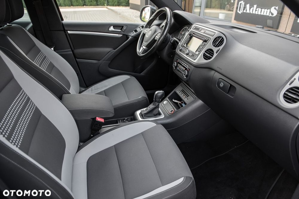 Volkswagen Tiguan 2.0 TDI SCR 4MOTION BlueMotion Technology DSG Sport & Style - 33