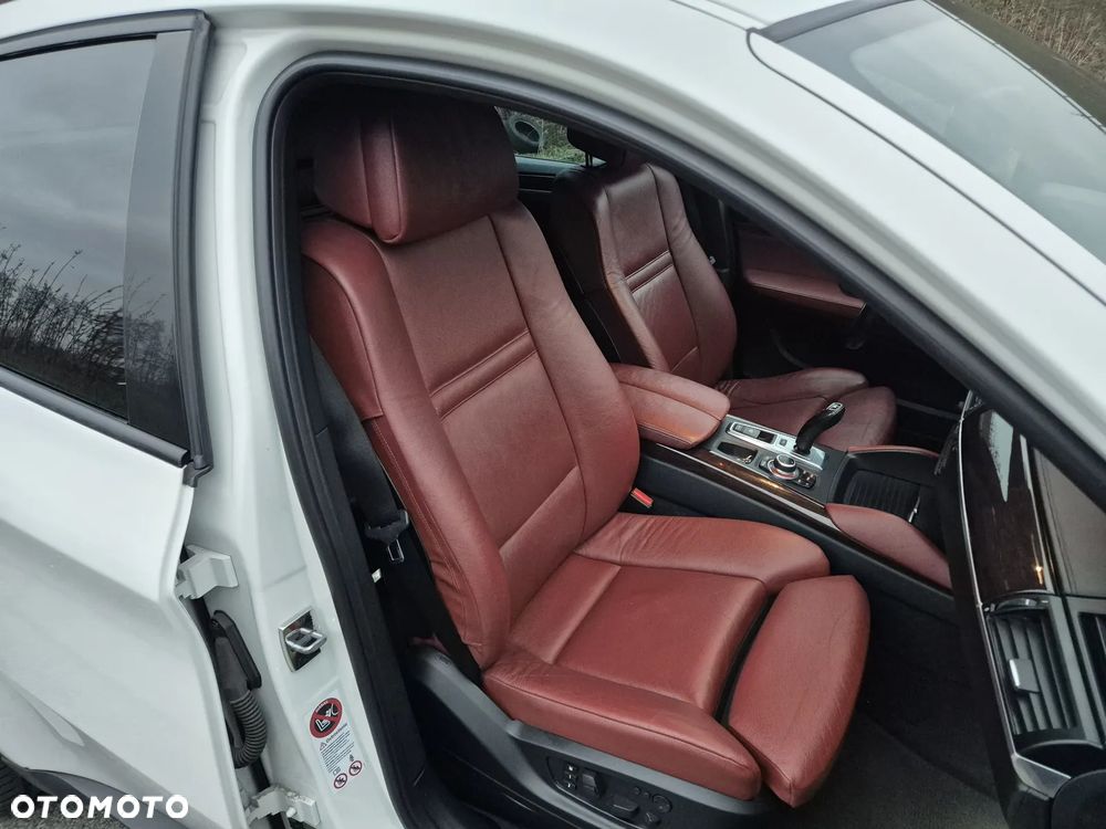 BMW X6M - 21