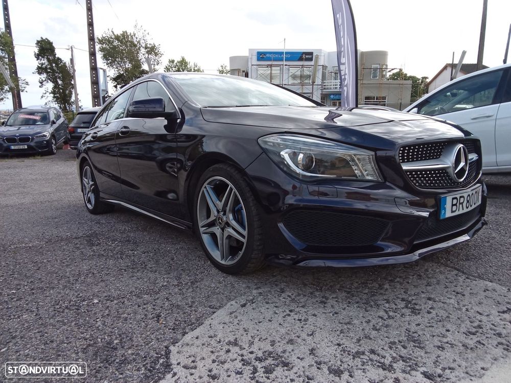 Mercedes-Benz CLA 220 Shooting Brake (CDI) d 4Matic 7G-DCT AMG Line - 3