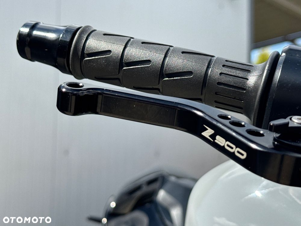 Kawasaki Z 900 - 35