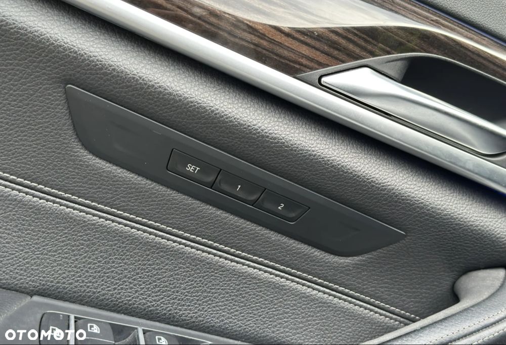 BMW Seria 5 - 19