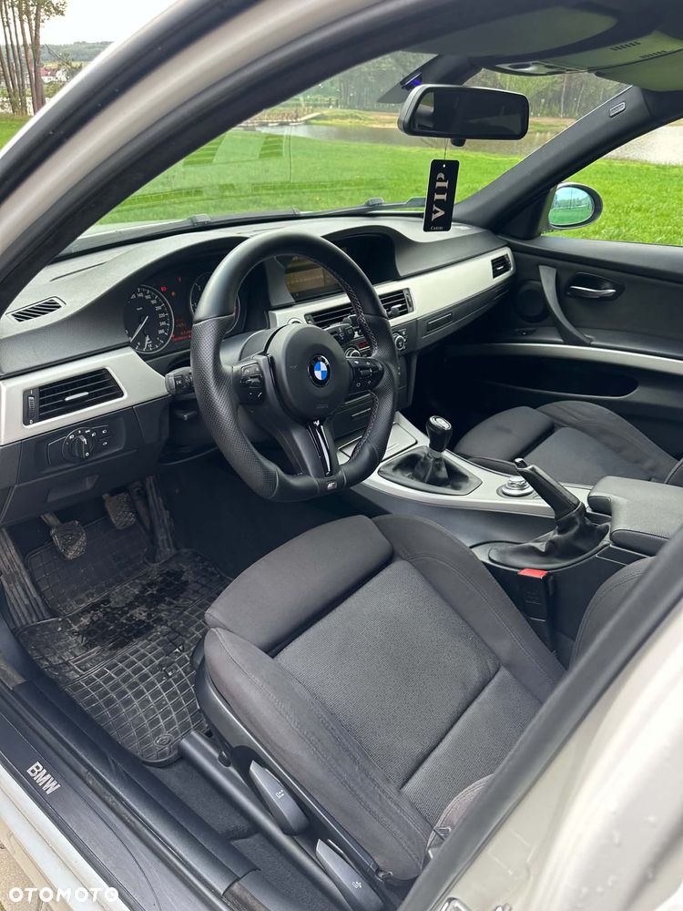 BMW Seria 3 320d - 6
