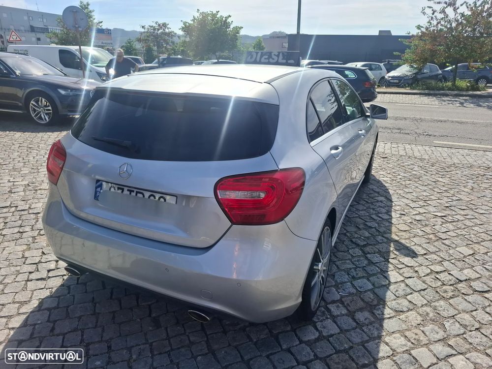 Mercedes-Benz A 180 CDI AMG Line - 15
