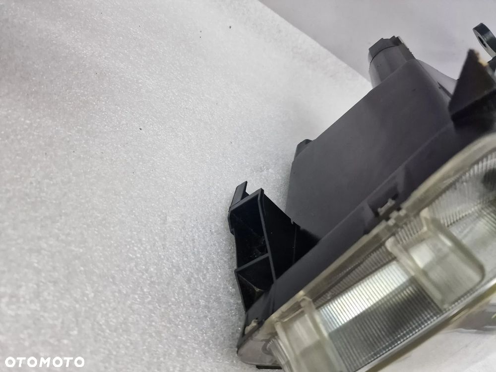 TOYOTA RAV-4 06- LEWA / PRAWA ZWYKŁA LAMPA PRZEDNIA PRZÓD , NR ICHIKOH 42-36 , NR AUKCJI LA478 - 22