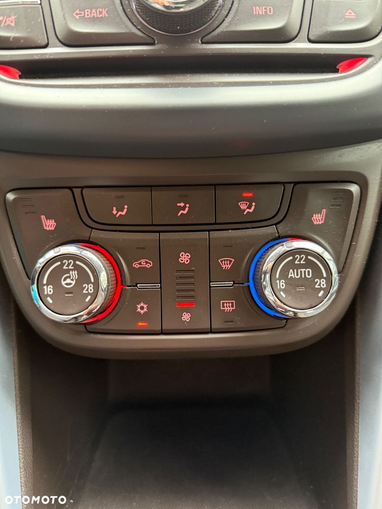 Opel Zafira 2.0 CDTI Cosmo - 22