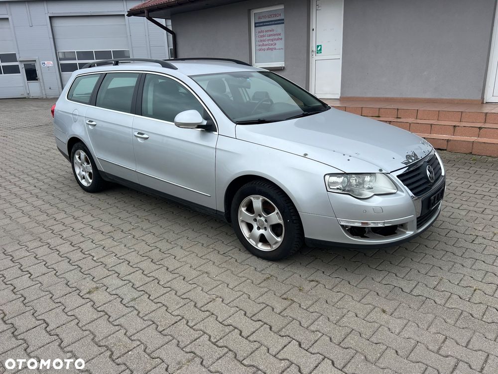 Volkswagen Passat Variant 1.8 TSI Individual - 3