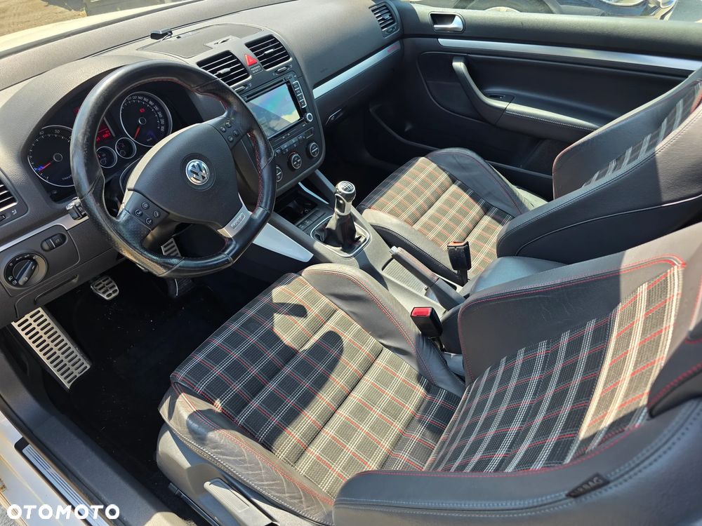 Volkswagen Golf 2.0 GTI Edition 30 - 6