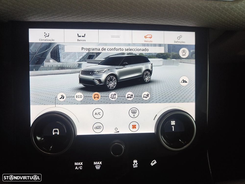 Land Rover Range Rover Velar 2.0 D R-Dynamic HSE - 32