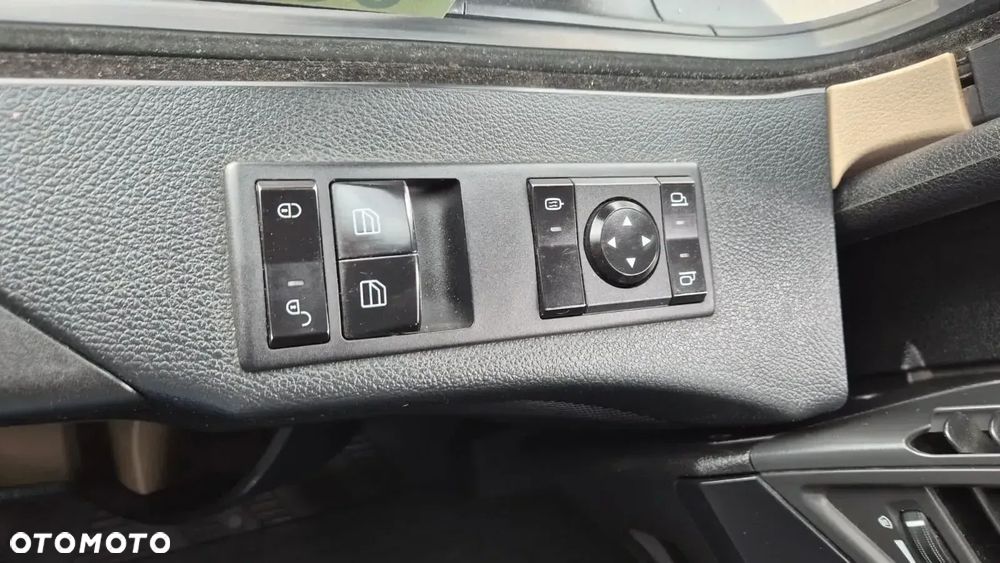 Mercedes-Benz MERCEDES-BENZ///ACTROS///BIG SPACE///1851///2020///JEDYNE 220  TYŚ KM///STANDARD///DUŻE  ZBIORNIKI///EURO6///STAN JAK NOWY - 32