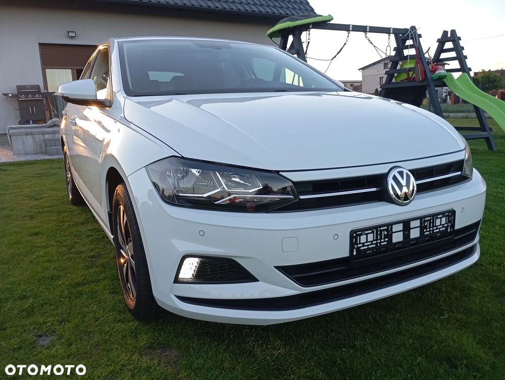 Volkswagen Polo - 4