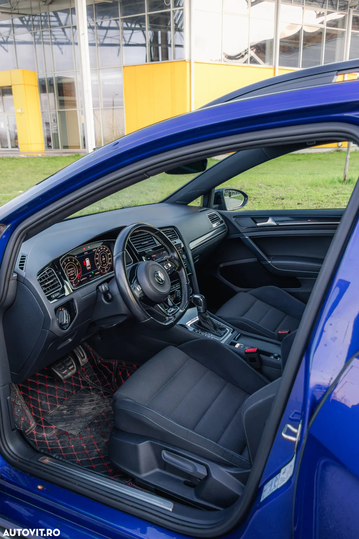 Volkswagen Golf Variant R 2.0 TSI OPF 4Motion DSG - 13