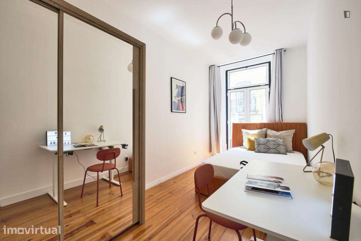 Quarto - localizado em Graça Lisbon - Grande imagem: 5/25