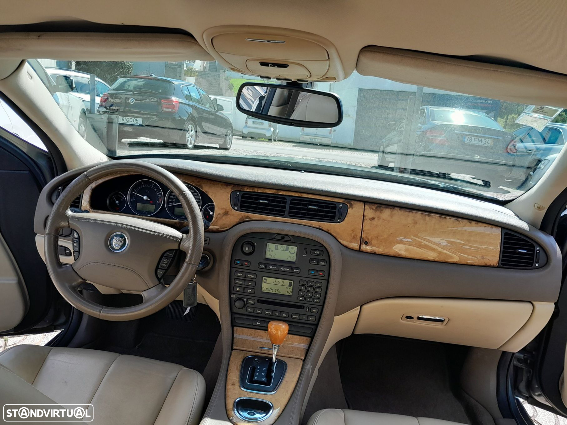 Jaguar S-Type 2.7 D V6 Executive Auto. - 43