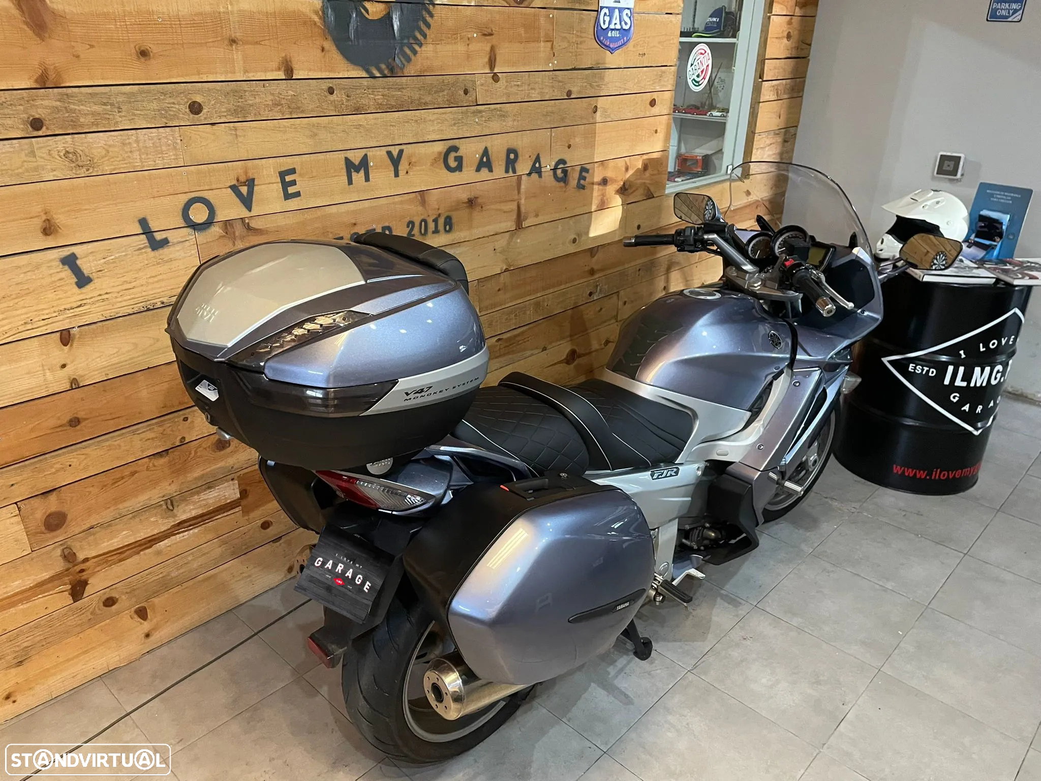Yamaha FJR - 12