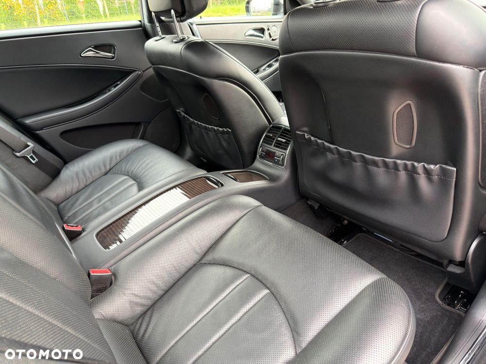 Mercedes-Benz CLS - 28