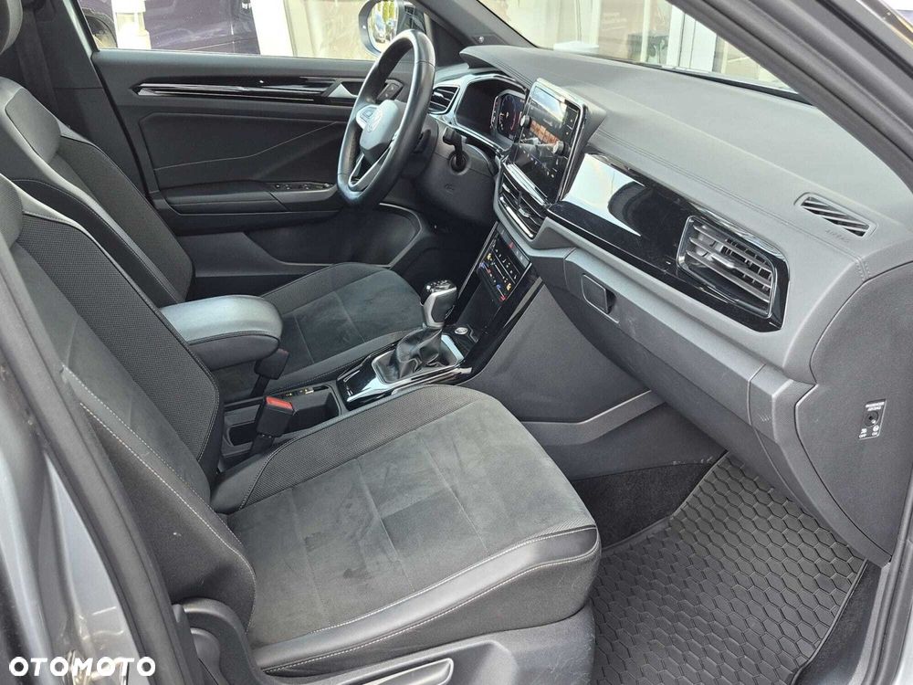 Volkswagen T-Roc - 8