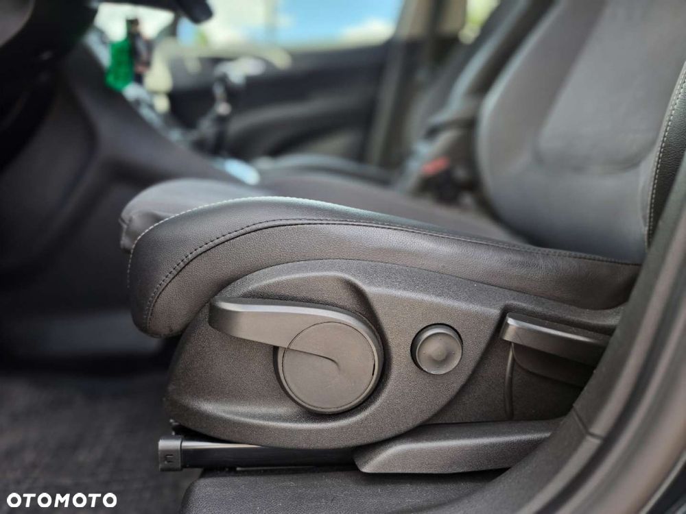 Opel Meriva - 18