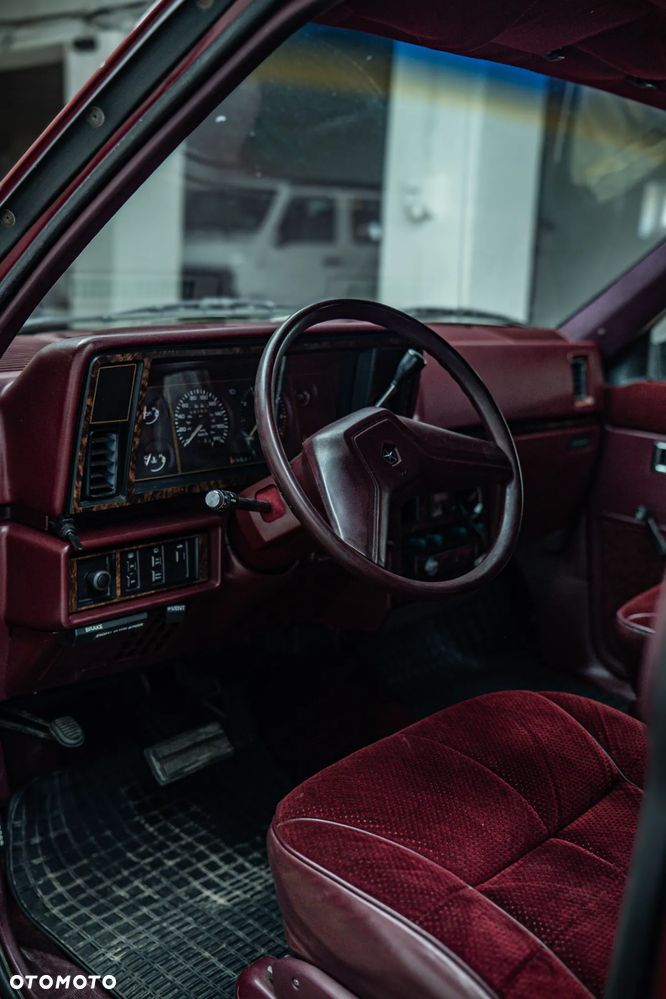 Chrysler Voyager - 12