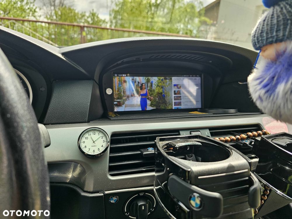 BMW Seria 5 520i - 8